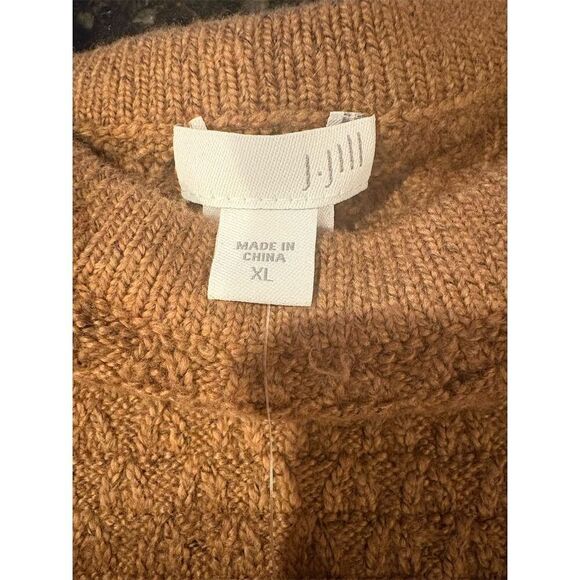 J. Jill Women's XL Brown Textured Pullover Sweater with Side Buttons NWT - Picture 7 of 9